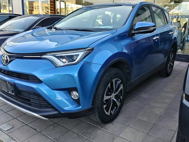 Toyota RAV4 2016 car image 