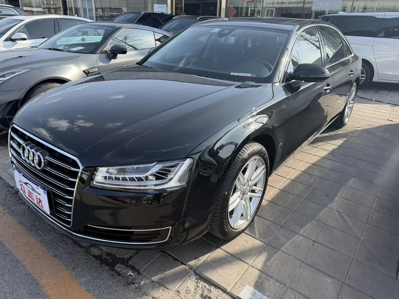 Audi A8 2016 car image 
