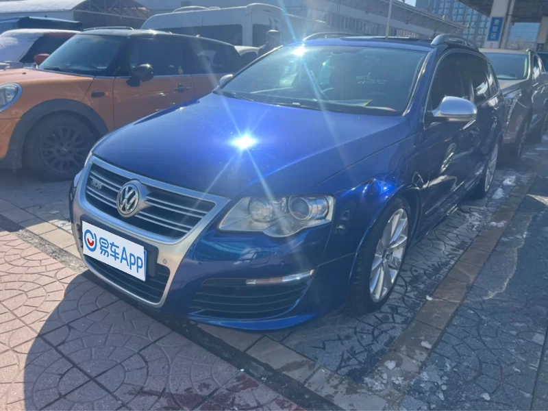 Volkswagen Passat 2011 汽车图片 