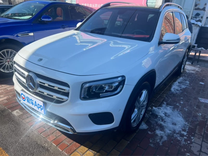 Mercedes-Benz GLB Class 2023 汽车图片 