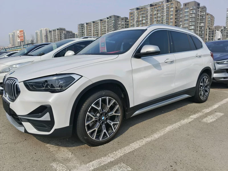 BMW X1 2023 BMW X1 2023 car image