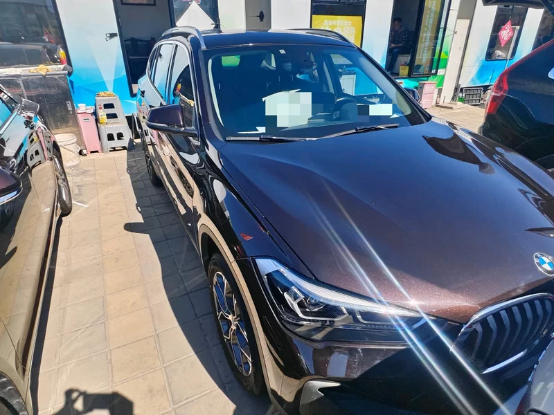 BMW X1 2021 car image 