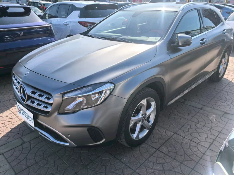 Mercedes-Benz GLA Class 2017 汽车图片 