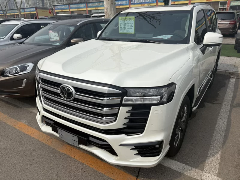 Toyota 2025 car image 